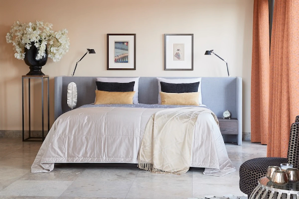 Design bed Embrace in slaapkamer
