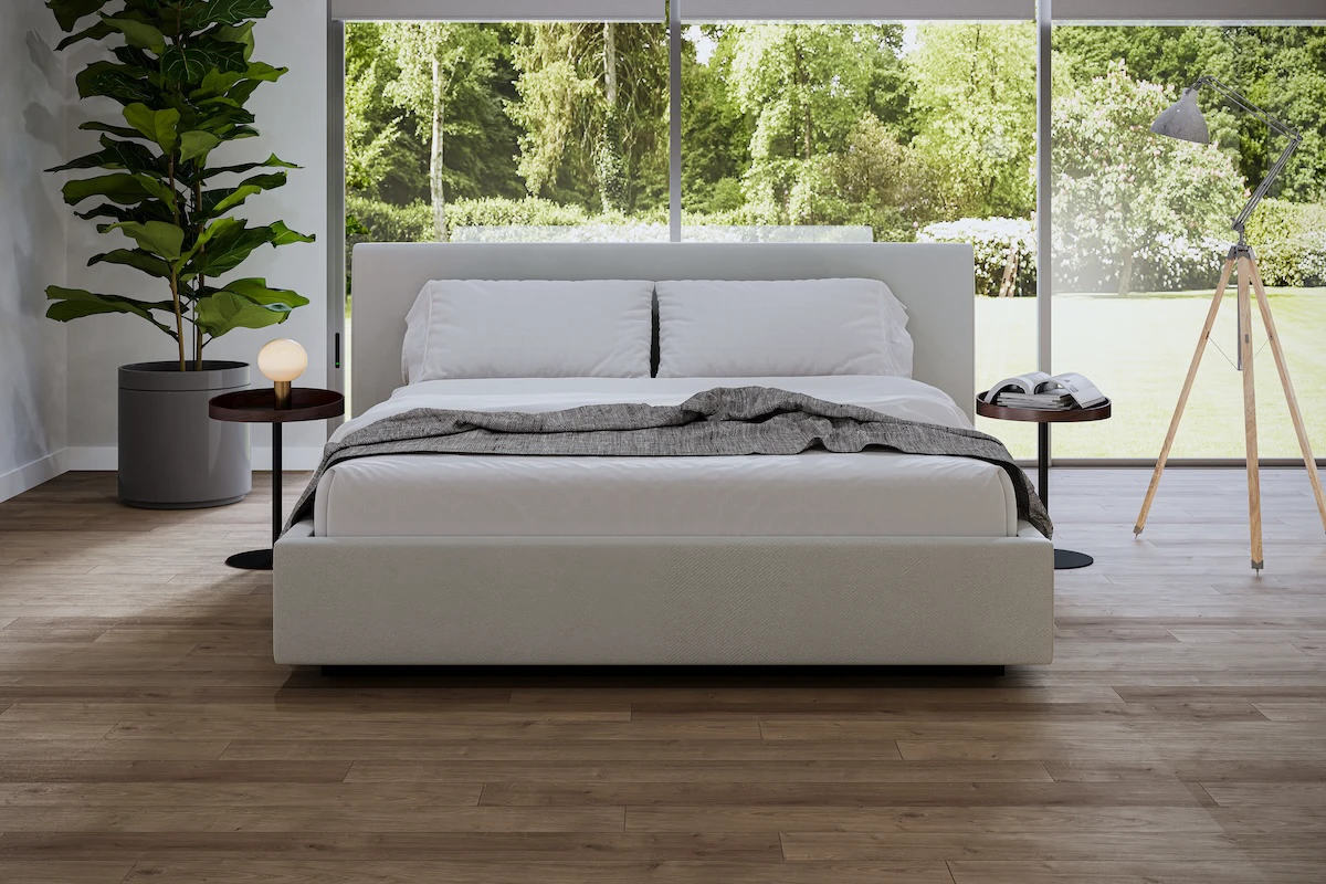 Design bed Roma met brede ombouw