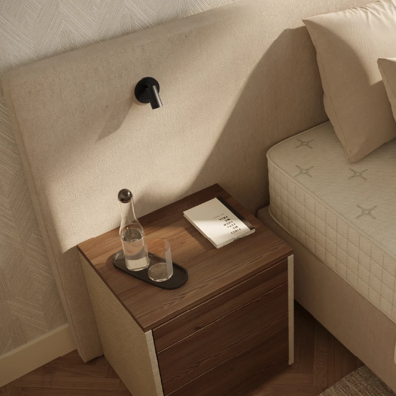 Bedlamp aan hoofdbord Unomezzo