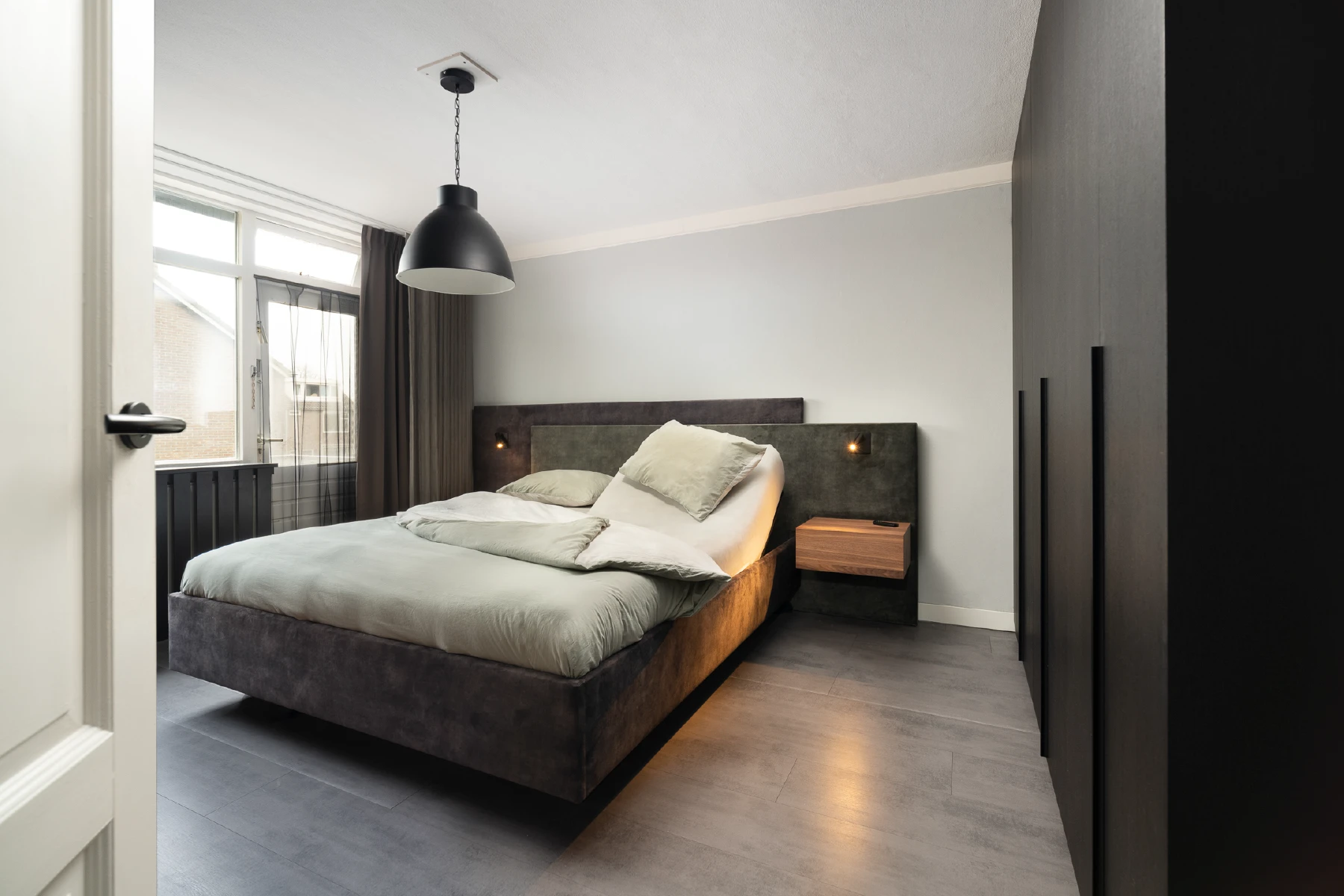 Moderne slaapkamer met Duo Pezze