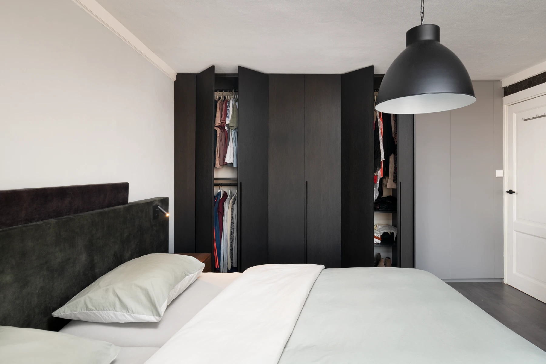 Moderne slaapkamer met Duo Pezze