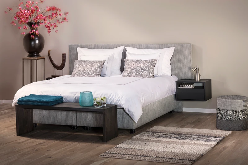 Seniorenbed Manifesto — totaalbeeld van het complete bed