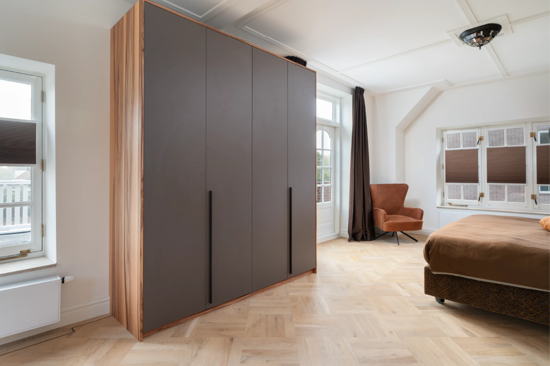 Slaapkamer in gerenoveerde notariswoning